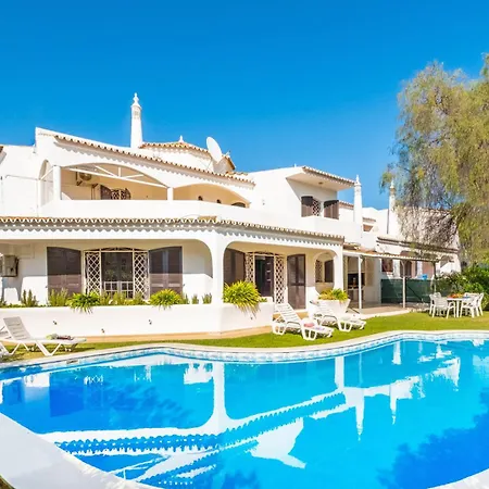 Phi Phi By Algarve Vacation Villa Quarteira