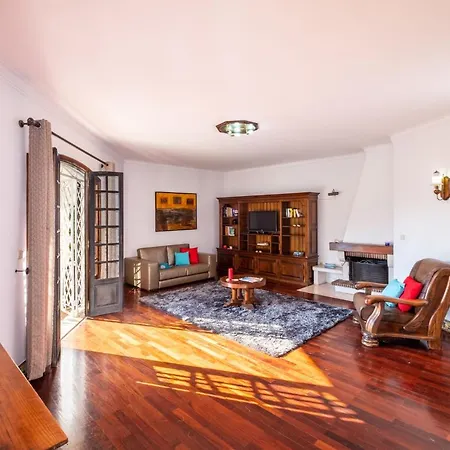 Phi Phi By Algarve Vacation Villa